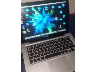 Macbook pro i5 mid 2011