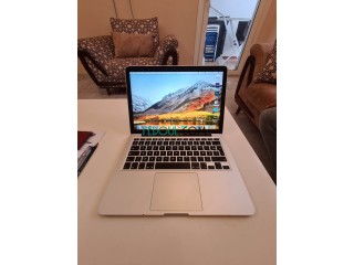 Macbook pro i5 mid 2015