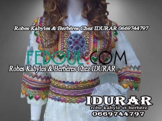 Robe kabyle moderne disponible